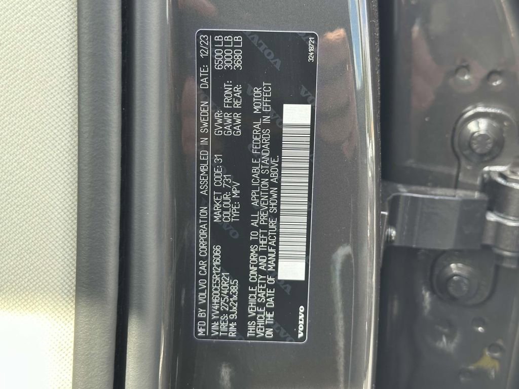 New 2024 Volvo XC90 T8 Plus image 29