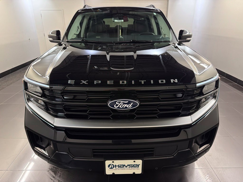 New 2027 Ford Expedition Max Platinum AWD/4WD image 2