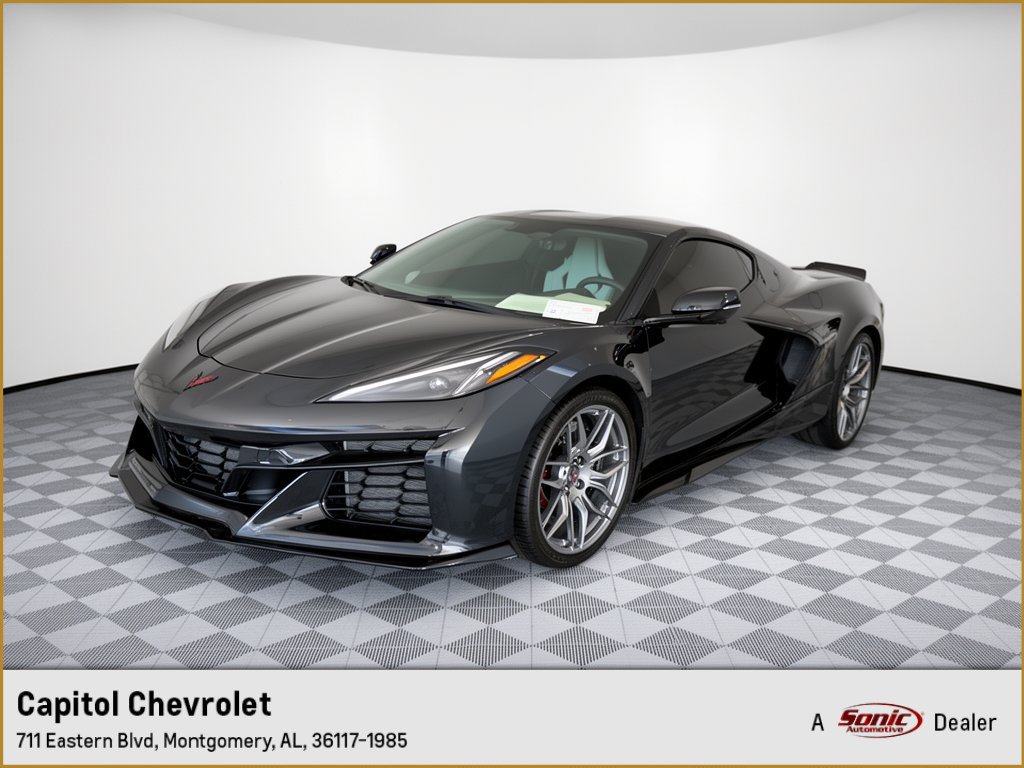 Used 2024 Chevrolet Corvette Z06 RWD image 1