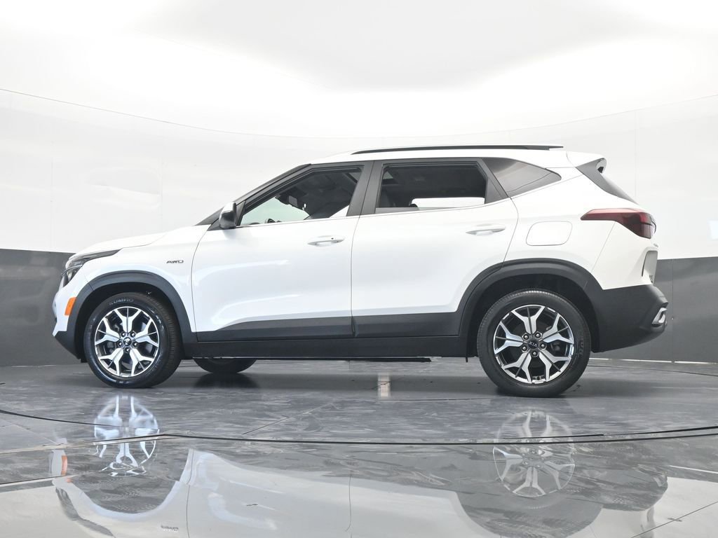 Used 2021 Kia Seltos EX image 56