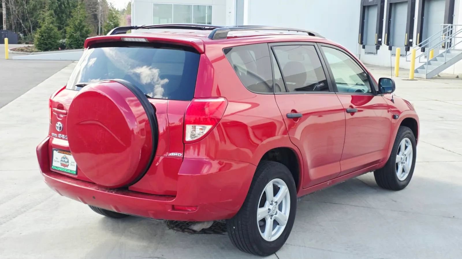 Used 2008 Toyota RAV4 Sport Utility 4D image 5