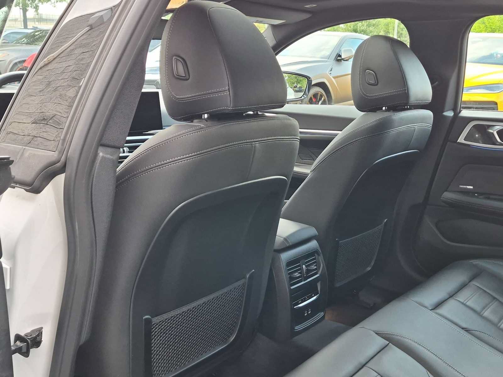 Used 2023 BMW i4 eDrive35 RWD image 19