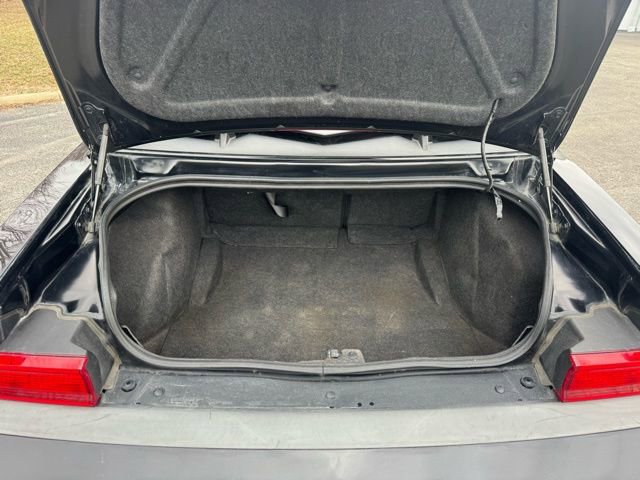 Used 2013 Dodge Challenger SXT image 10