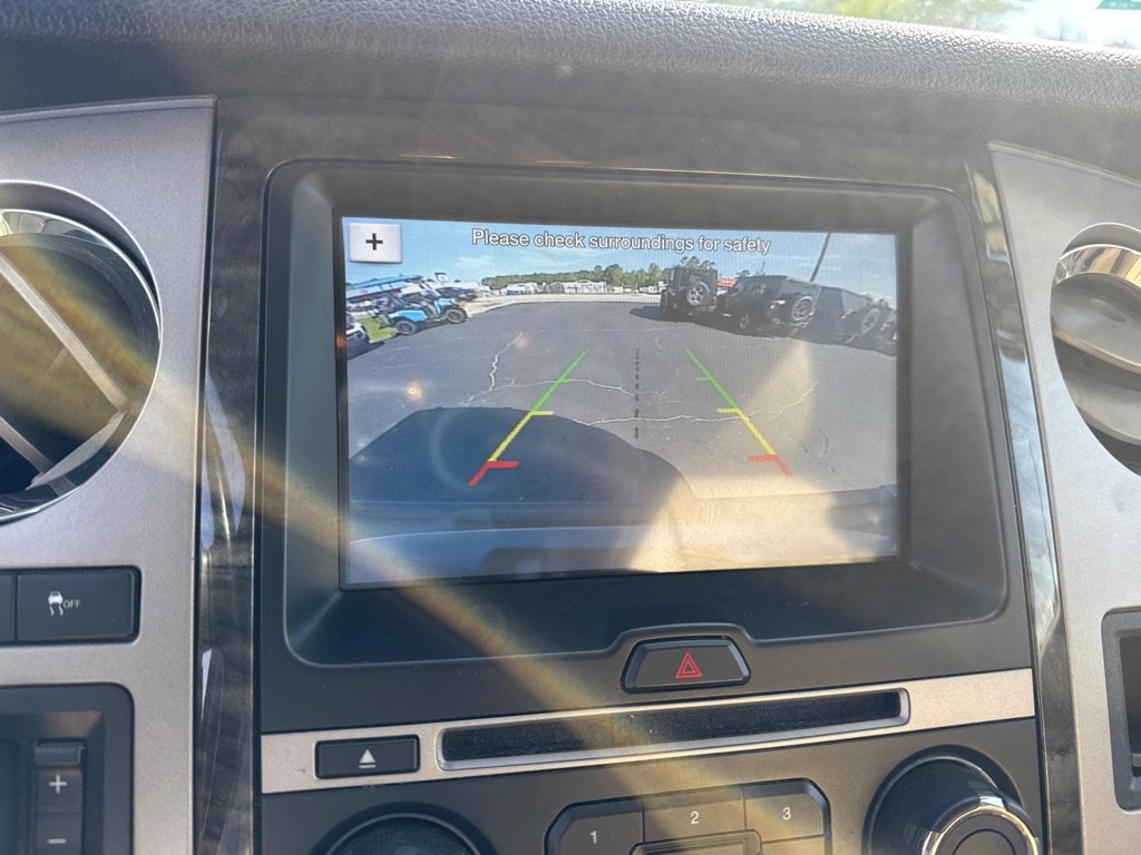 Used 2017 Ford Expedition Limited RWD image 17