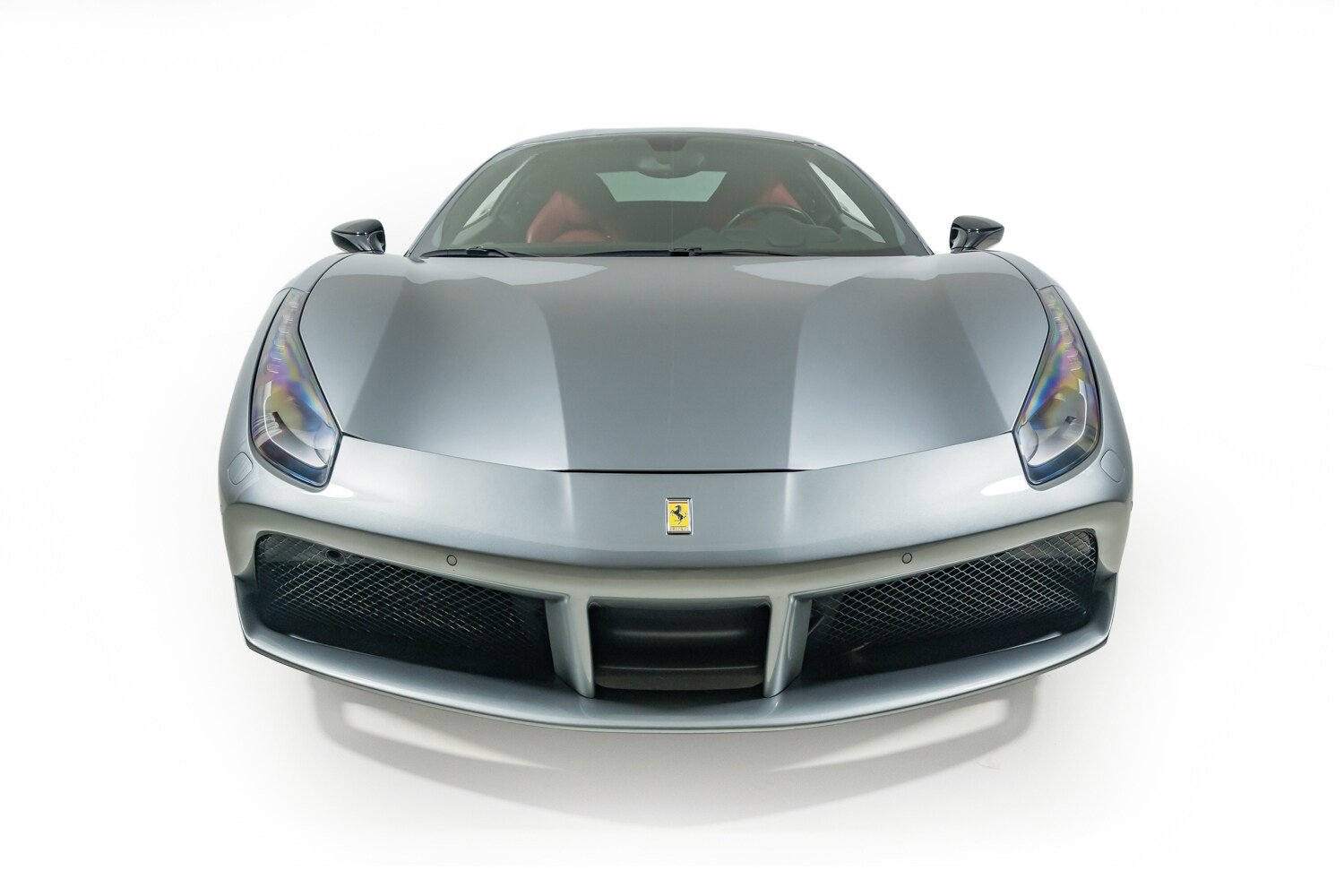 Used 2017 Ferrari 488 GTB RWD image 6