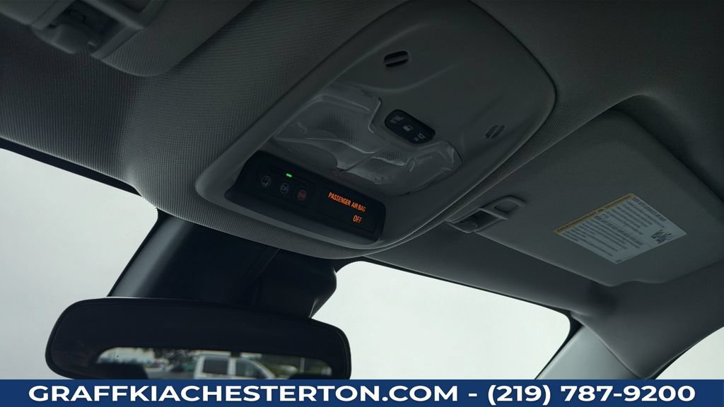 Used 2025 Chevrolet TrailBlazer LT AWD/4WD image 22
