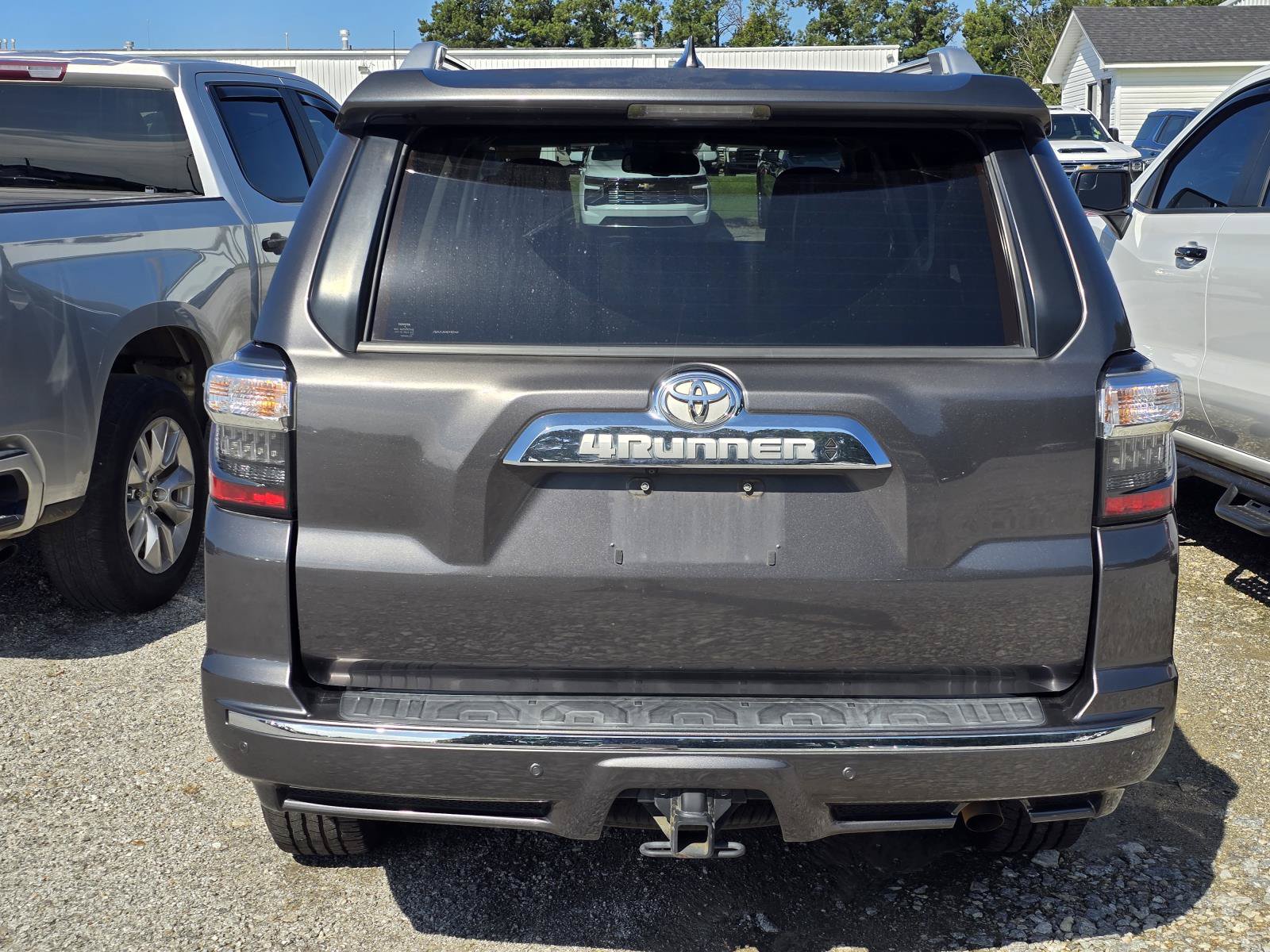 Used 2016 Toyota 4Runner Limited RWD image 4