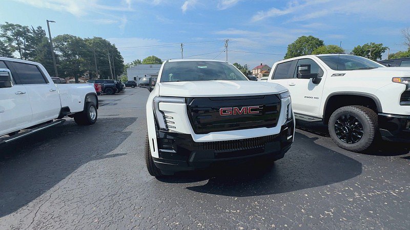 New 2026 GMC Sierra EV Elevation w/ Premium Package AWD/4WD image 9