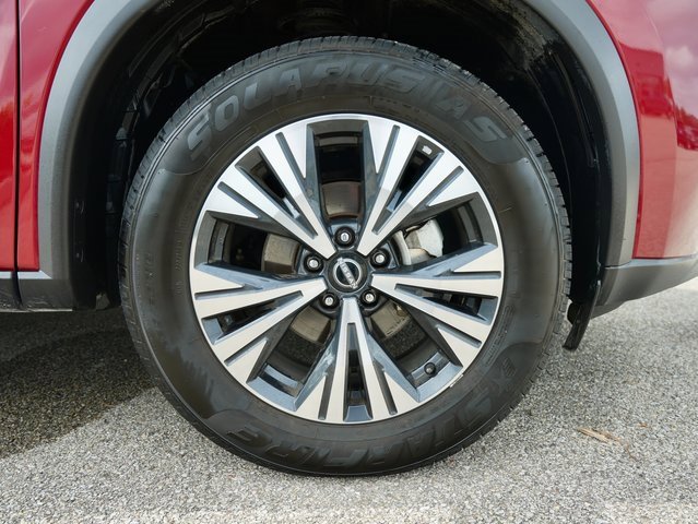 Used 2023 Nissan Rogue SV image 34