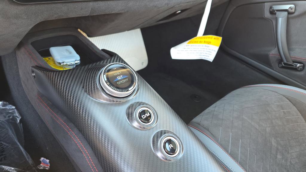 Used 2023 Maserati MC20 Spyder image 32