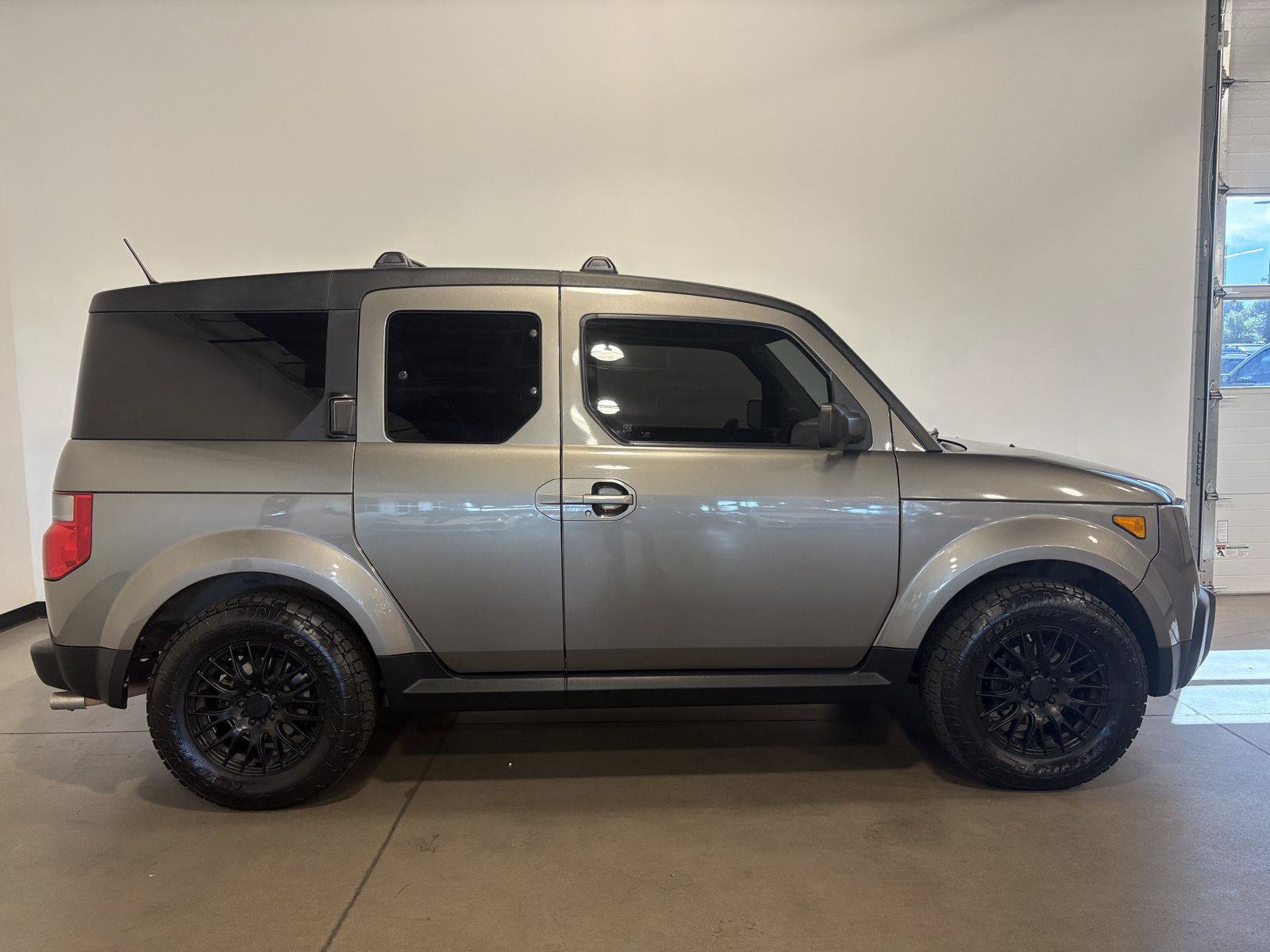 Used 2008 Honda Element EX image 2