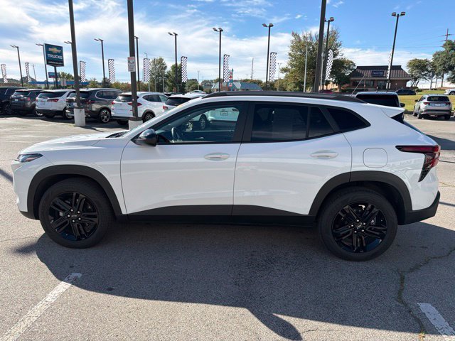 Used 2025 Chevrolet Trax ACTIV w/ Driver Confidence Package FWD image 6