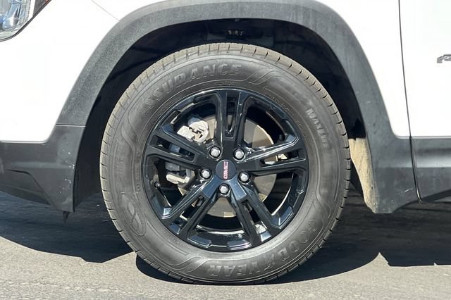 Used 2023 GMC Terrain AT4 w/ LPO, Cargo Package AWD/4WD image 36