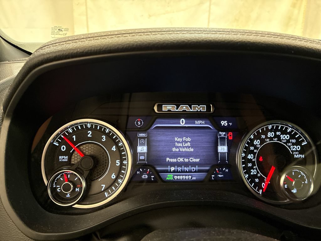 Used 2023 RAM 1500 Laramie AWD/4WD image 17