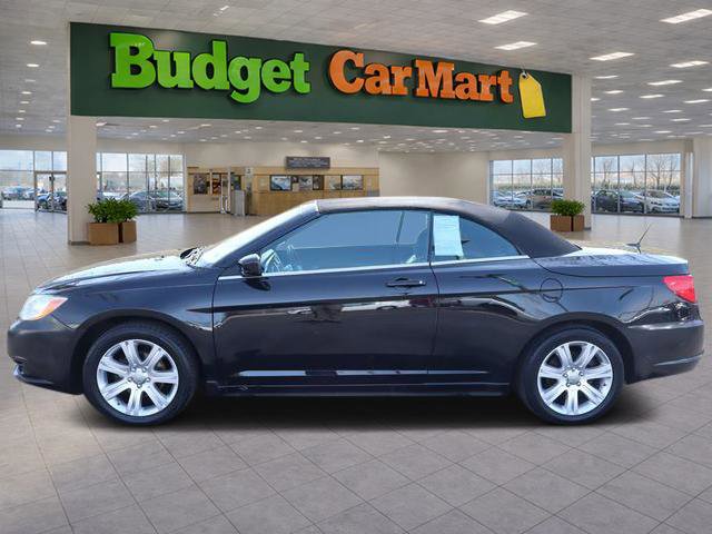 Used 2013 Chrysler 200 Touring image 4