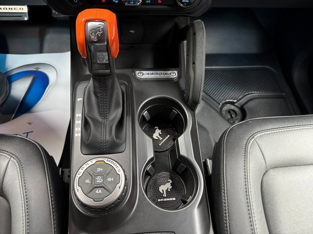 Used 2024 Ford Bronco Everglades image 20
