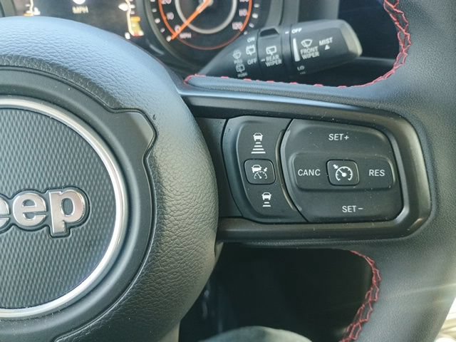 Used 2025 Jeep Wrangler Unlimited Rubicon AWD/4WD image 30