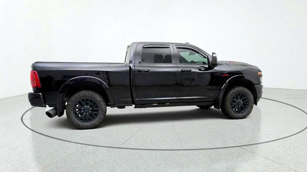 Used 2025 RAM 2500 Limited AWD/4WD image 4