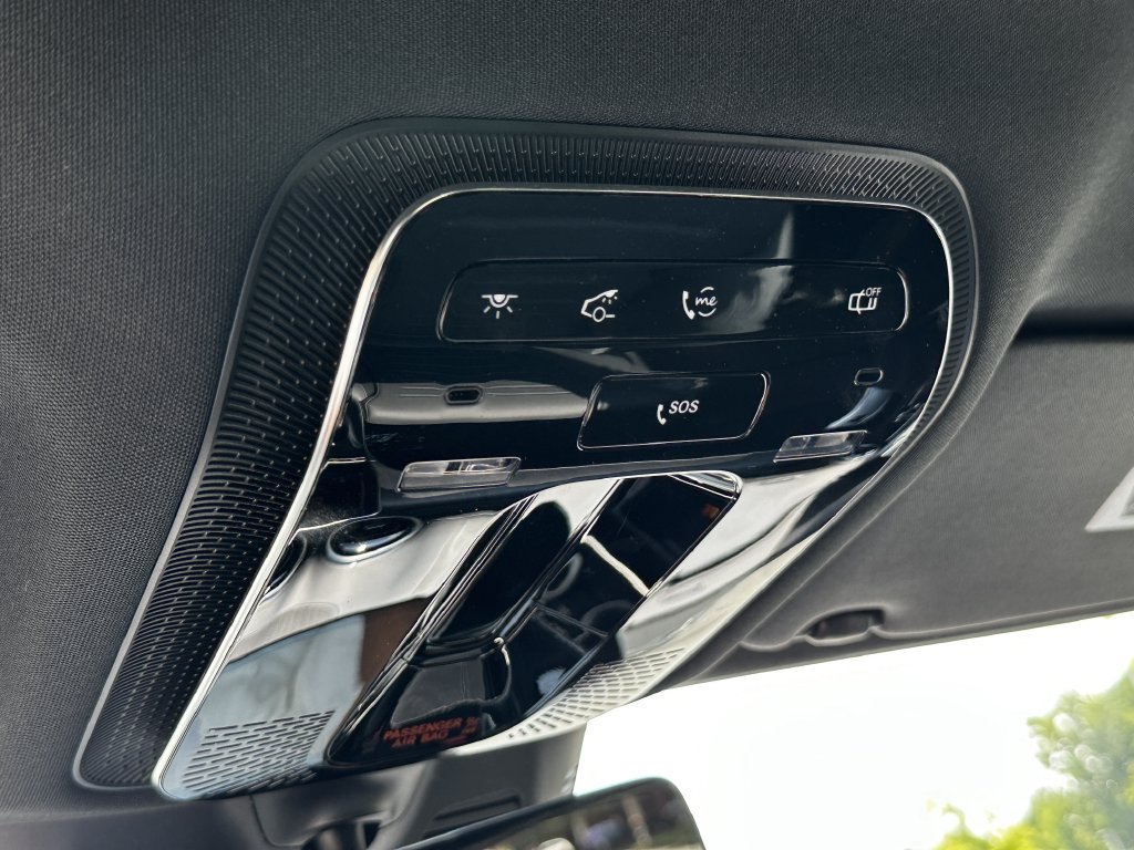 Certified 2025 Mercedes-Benz GLC 350e 4MATIC w/ AMG Line image 32
