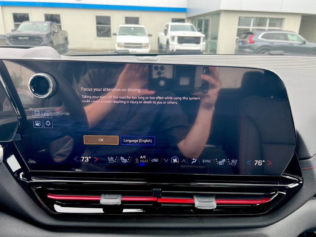 New 2024 Chevrolet Silverado EV RST AWD/4WD image 13