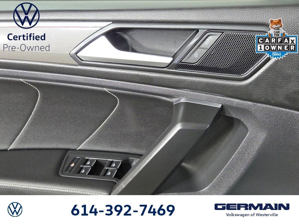 Certified 2023 Volkswagen Tiguan SE R-Line image 31