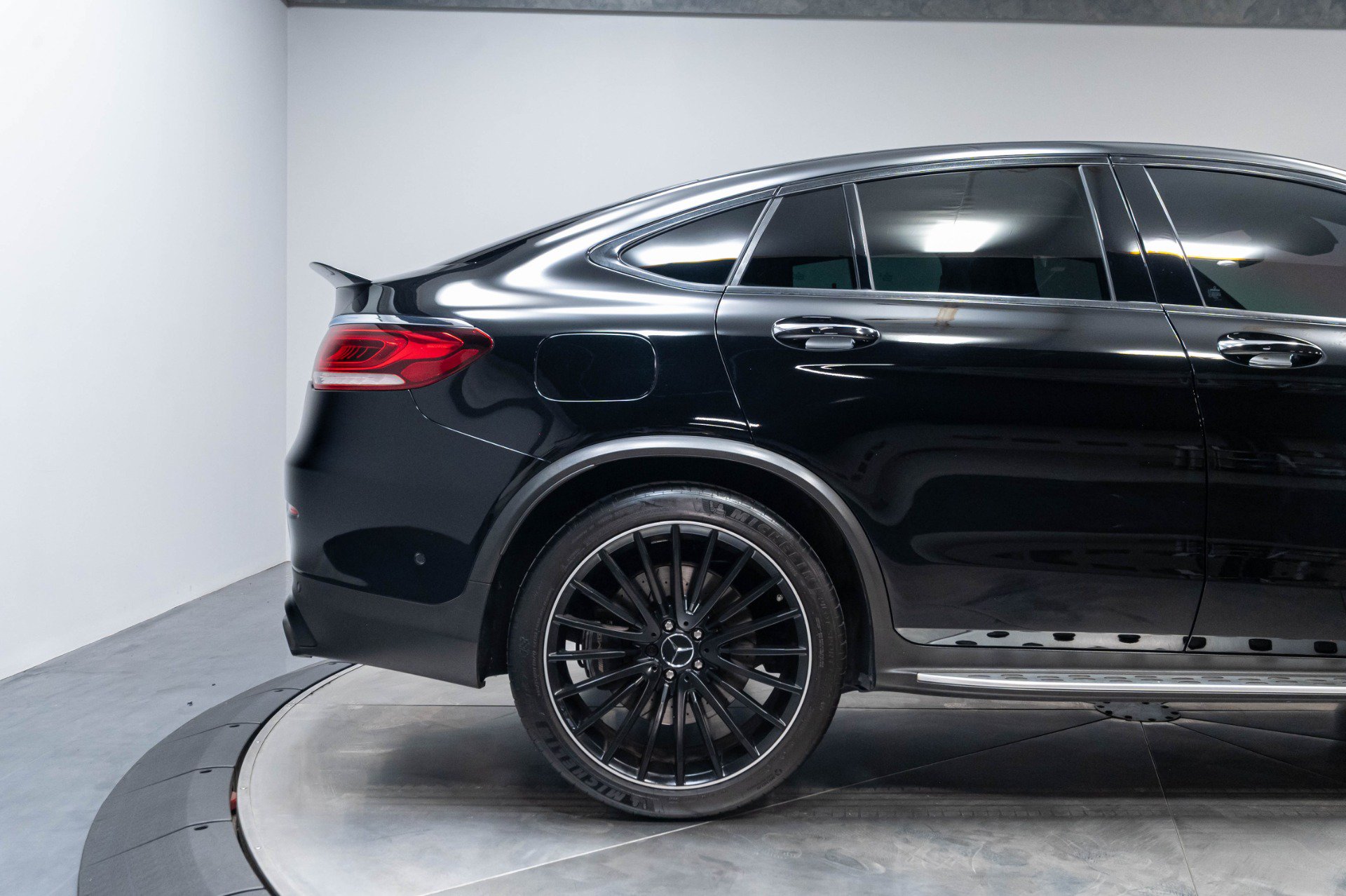 Used 2020 Mercedes-Benz GLC 63 AMG 4MATIC Coupe image 26