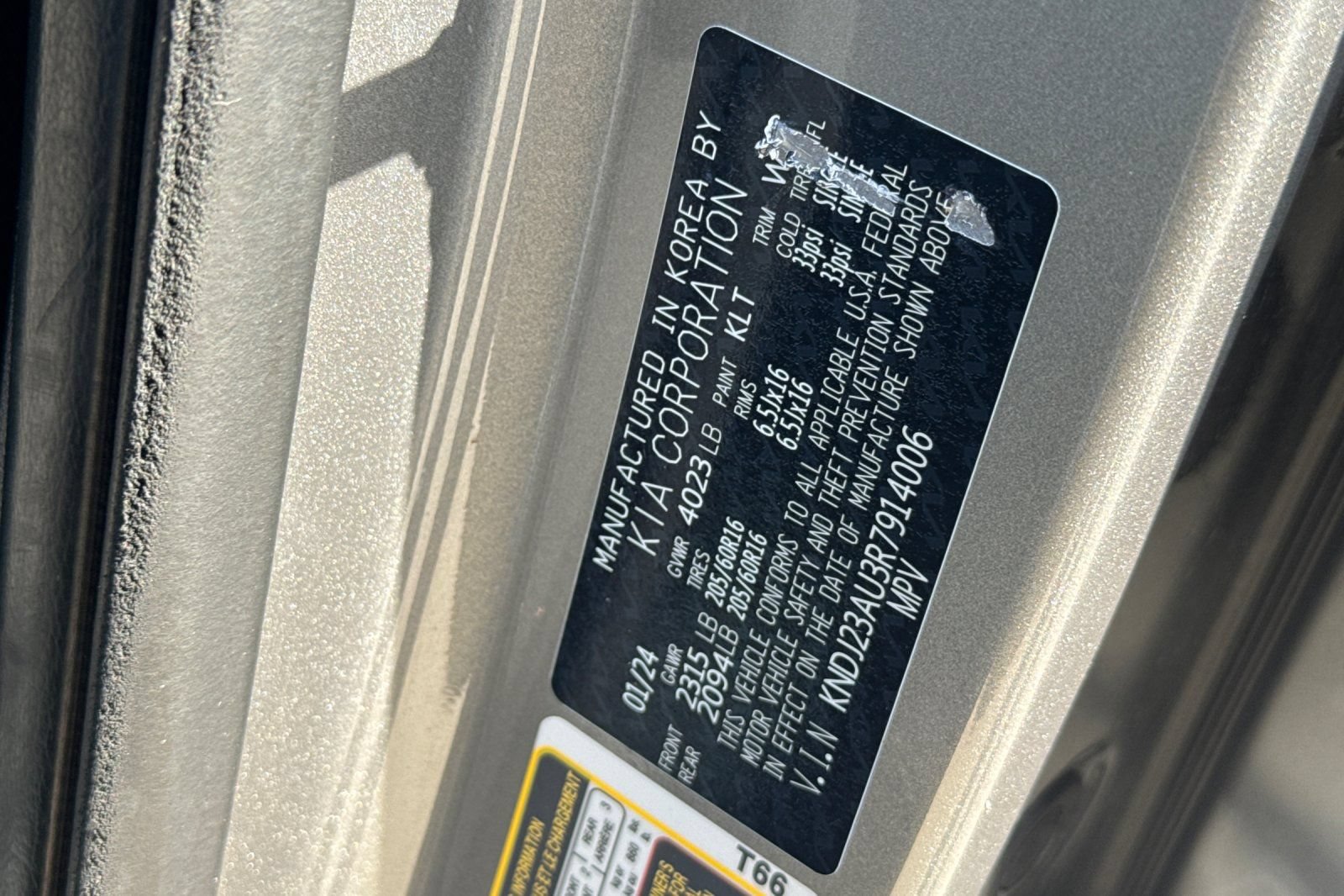 Used 2024 Kia Soul LX w/ Option Group 015 FWD image 27