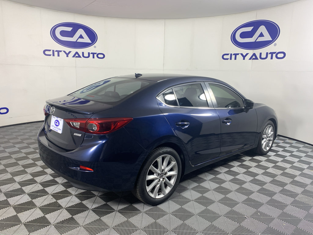 Used 2017 MAZDA MAZDA3 Grand Touring w/ Premium Equipment Package FWD image 3