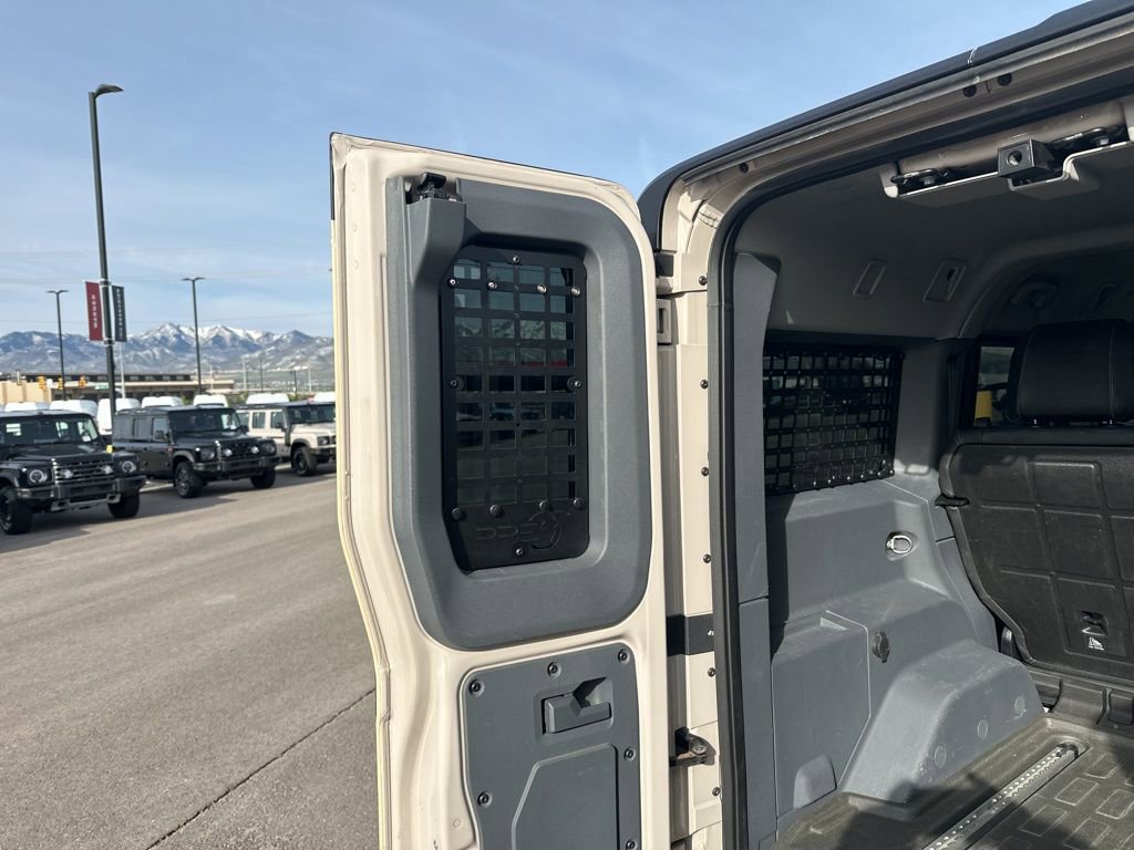 Used 2024 INEOS Grenadier Fieldmaster Edition image 12