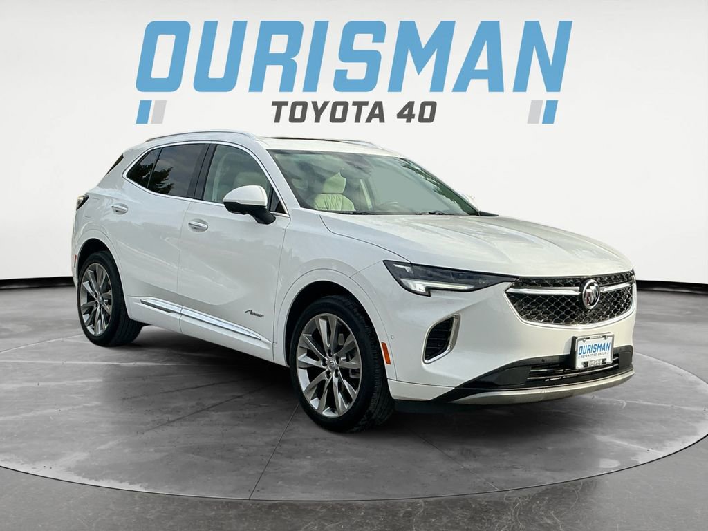 Used 2022 Buick Envision Avenir w/ Technology Package II image 1