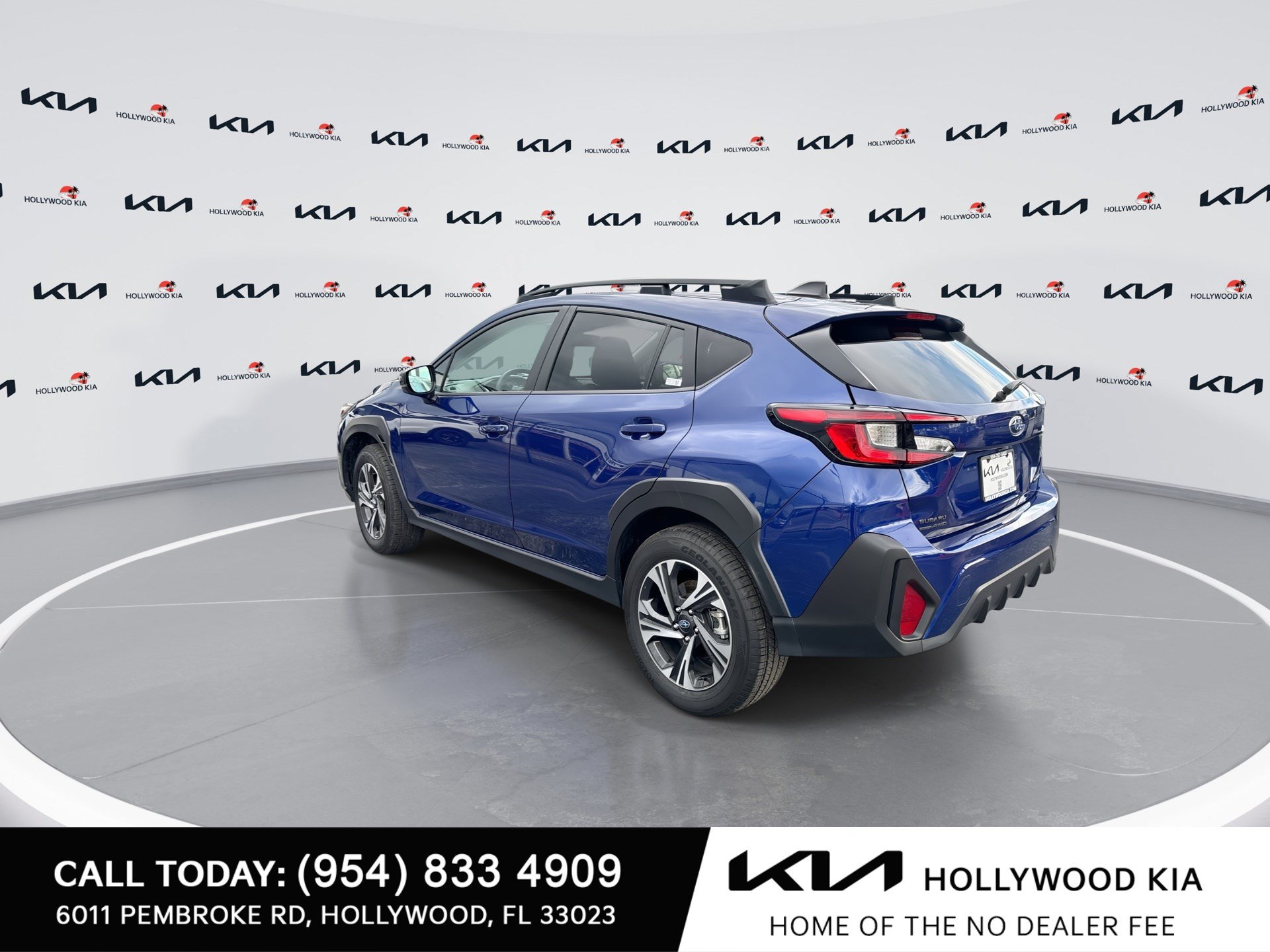 Used 2026 Subaru Crosstrek 2.5i Premium AWD/4WD image 6