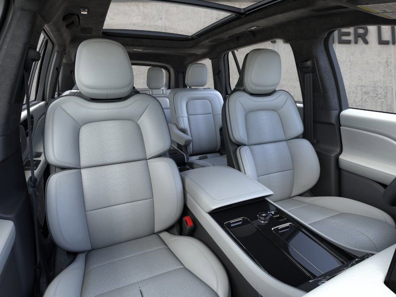 New 2026 Lincoln Aviator Black Label AWD/4WD image 10