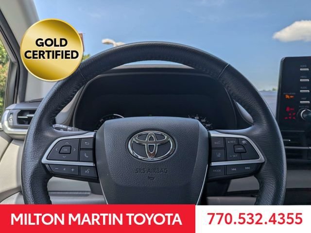 Certified 2024 Toyota Sienna XLE FWD image 28
