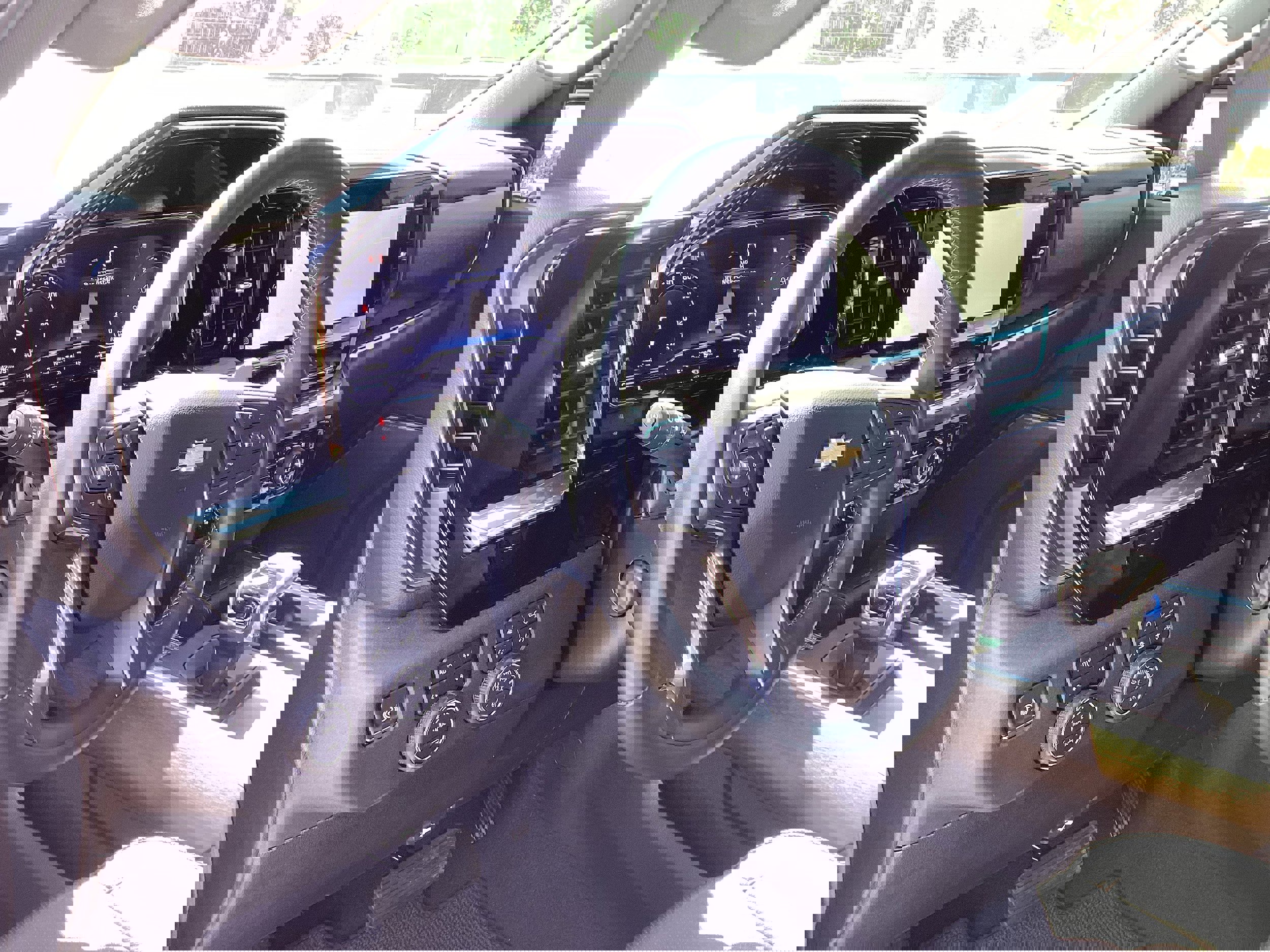 Used 2024 Chevrolet Silverado 1500 High Country image 11