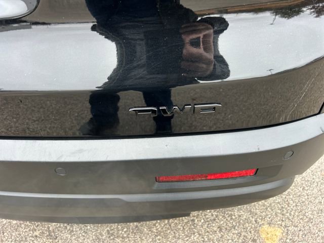 Used 2022 GMC Acadia SLT w/ Elevation Edition image 52