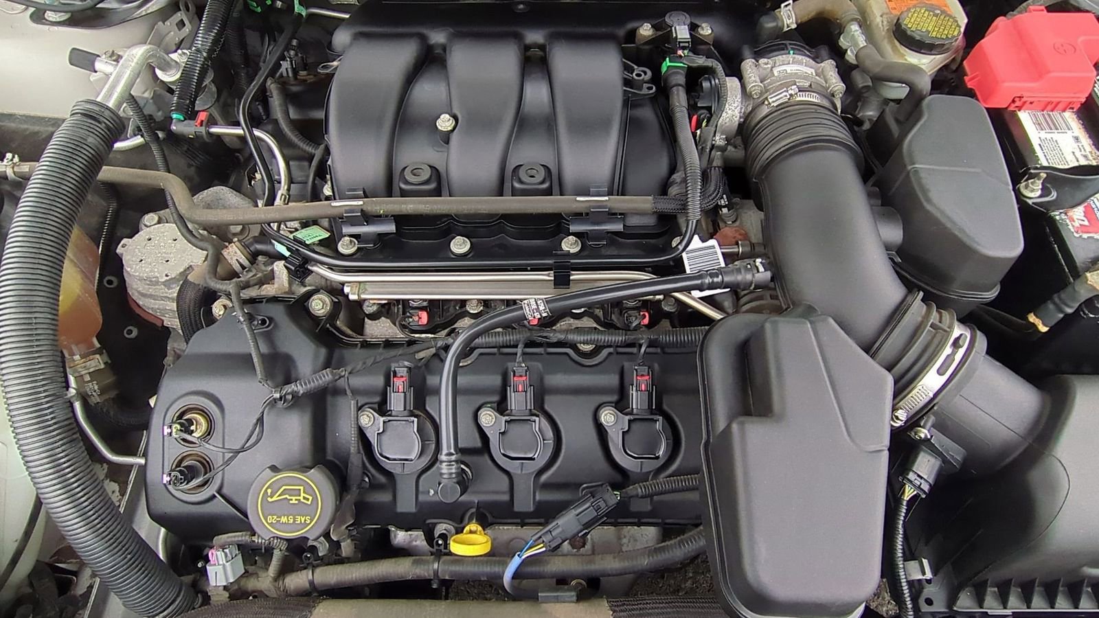 Used 2014 Ford Taurus Limited image 14