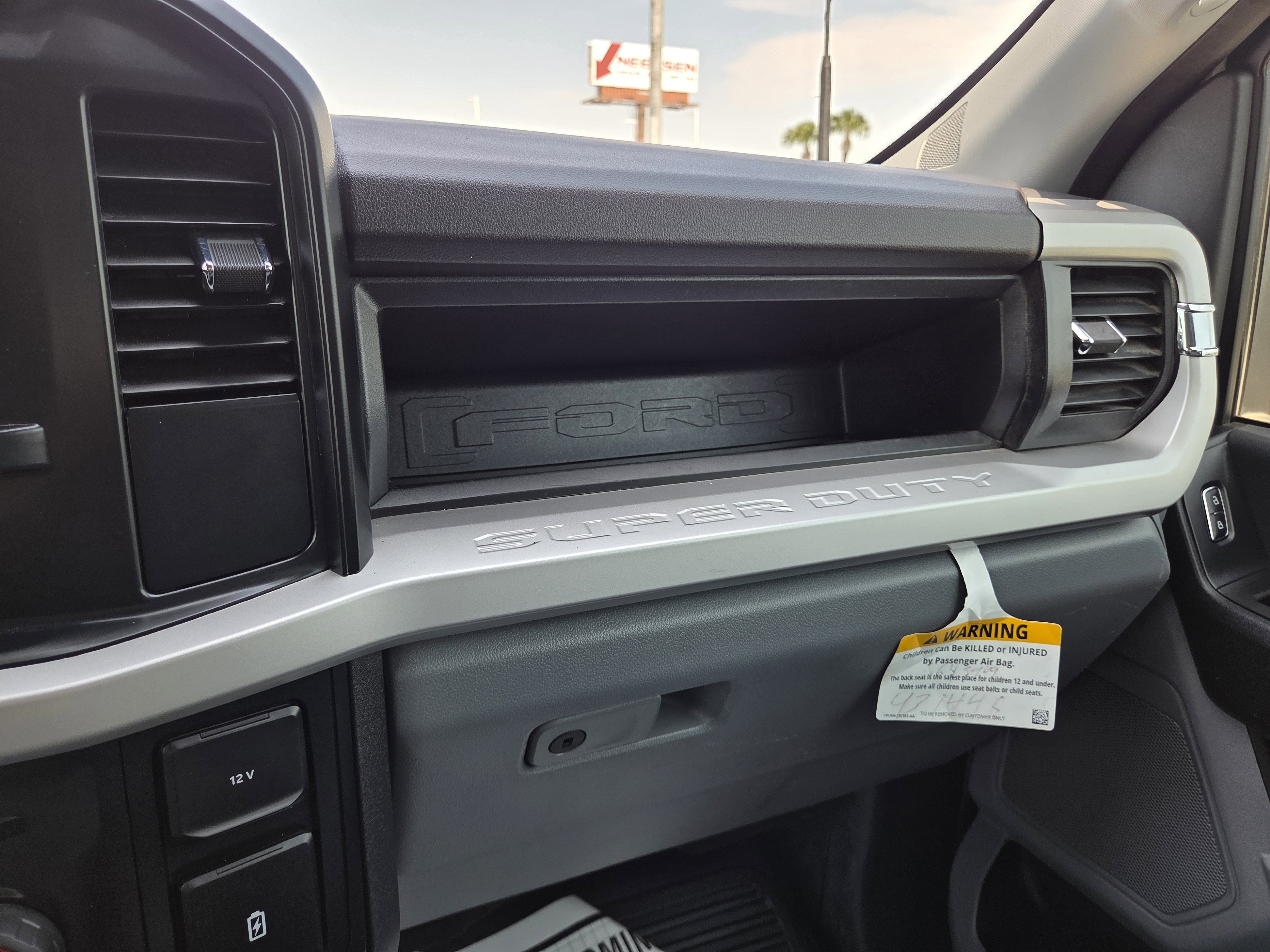 Used 2024 Ford F250 XL w/ XL Chrome Package AWD/4WD image 31