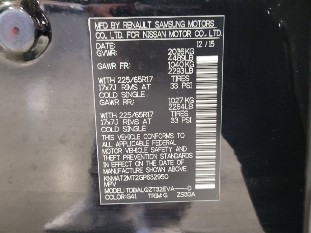 Used 2016 Nissan Rogue SV image 33