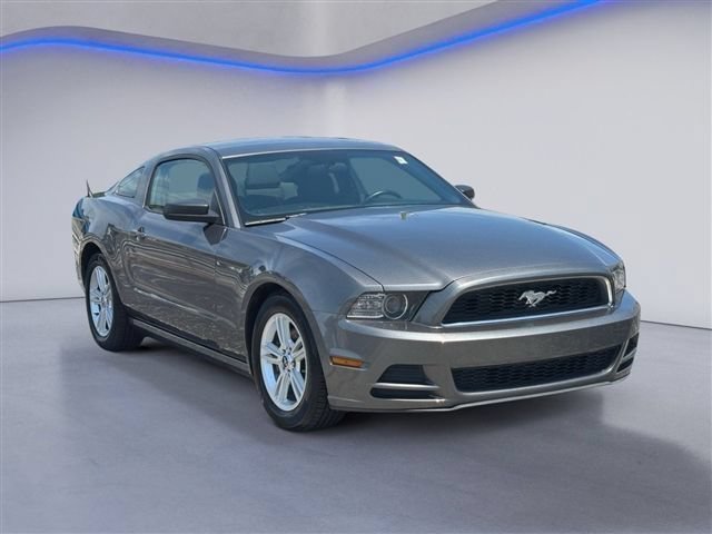 Used 2014 Ford Mustang Coupe RWD image 5