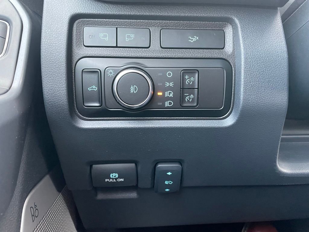 Used 2024 Ford F250 Lariat w/ Lariat Ultimate Package image 46