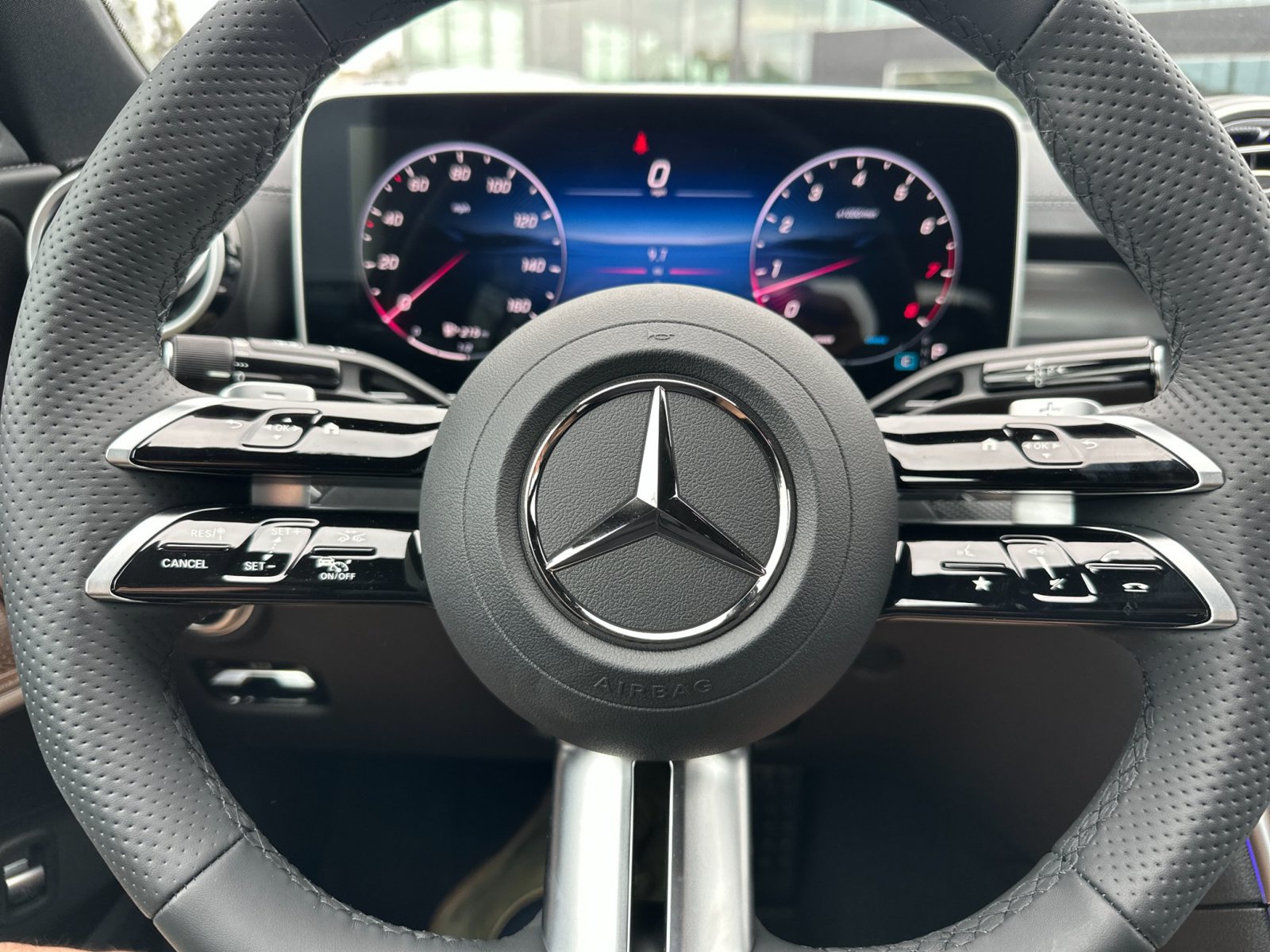 Used 2025 Mercedes-Benz C 300 4MATIC Sedan image 26