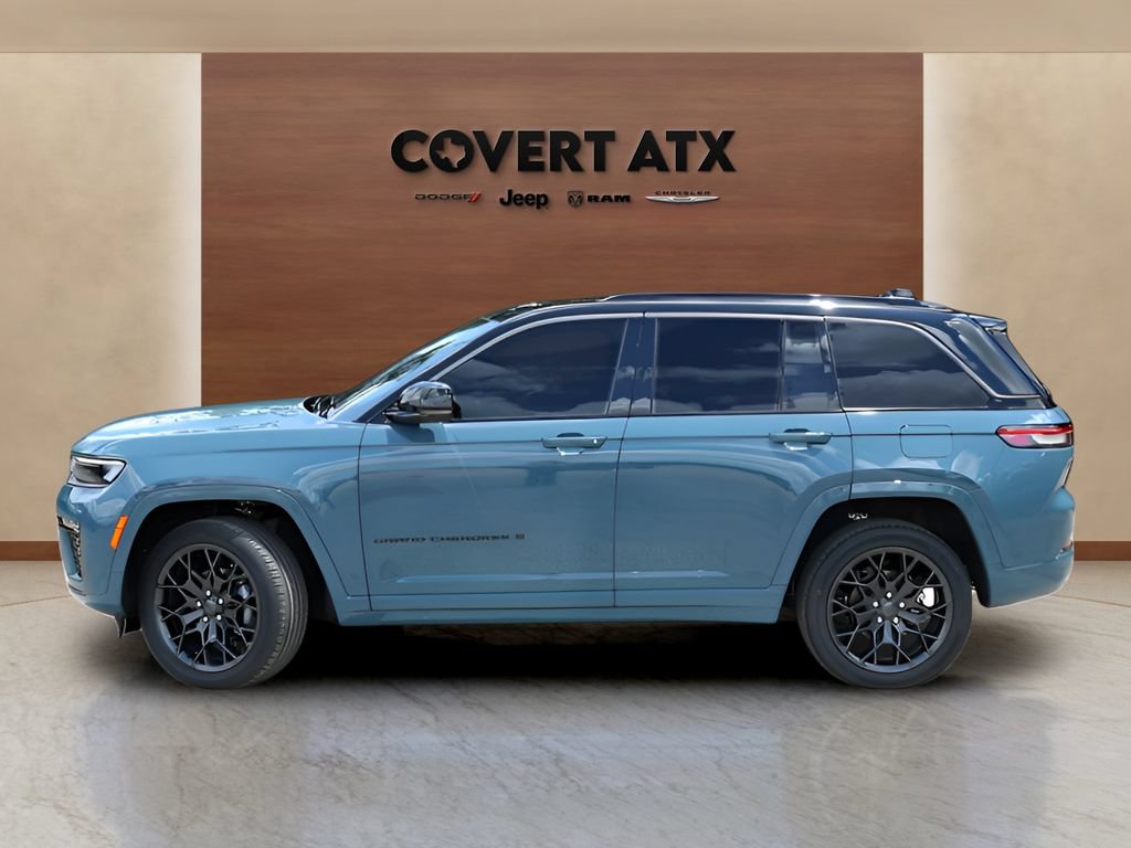 New 2026 Jeep Grand Cherokee Summit AWD/4WD image 2
