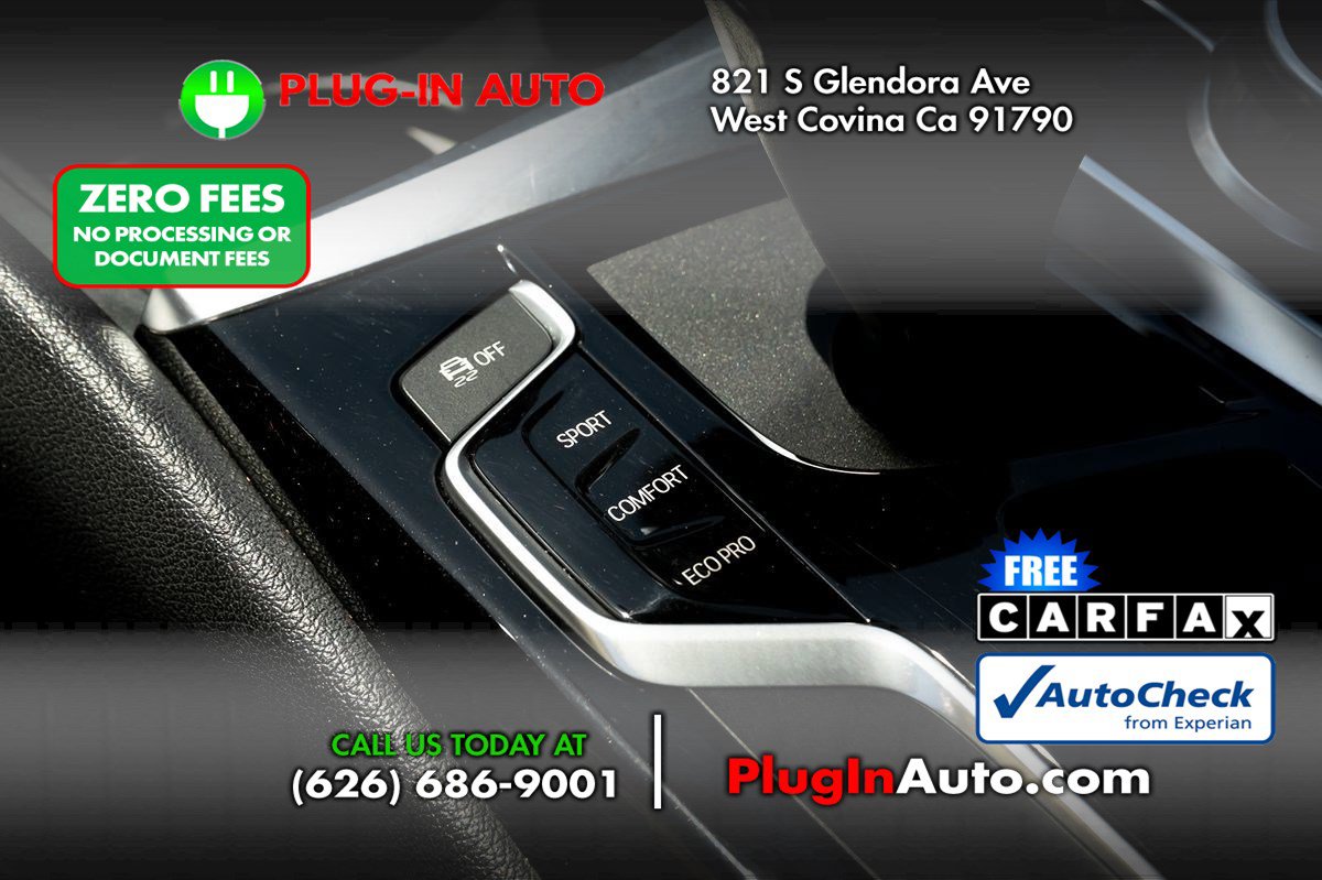 Used 2019 BMW 530i w/ Convenience Package RWD image 23
