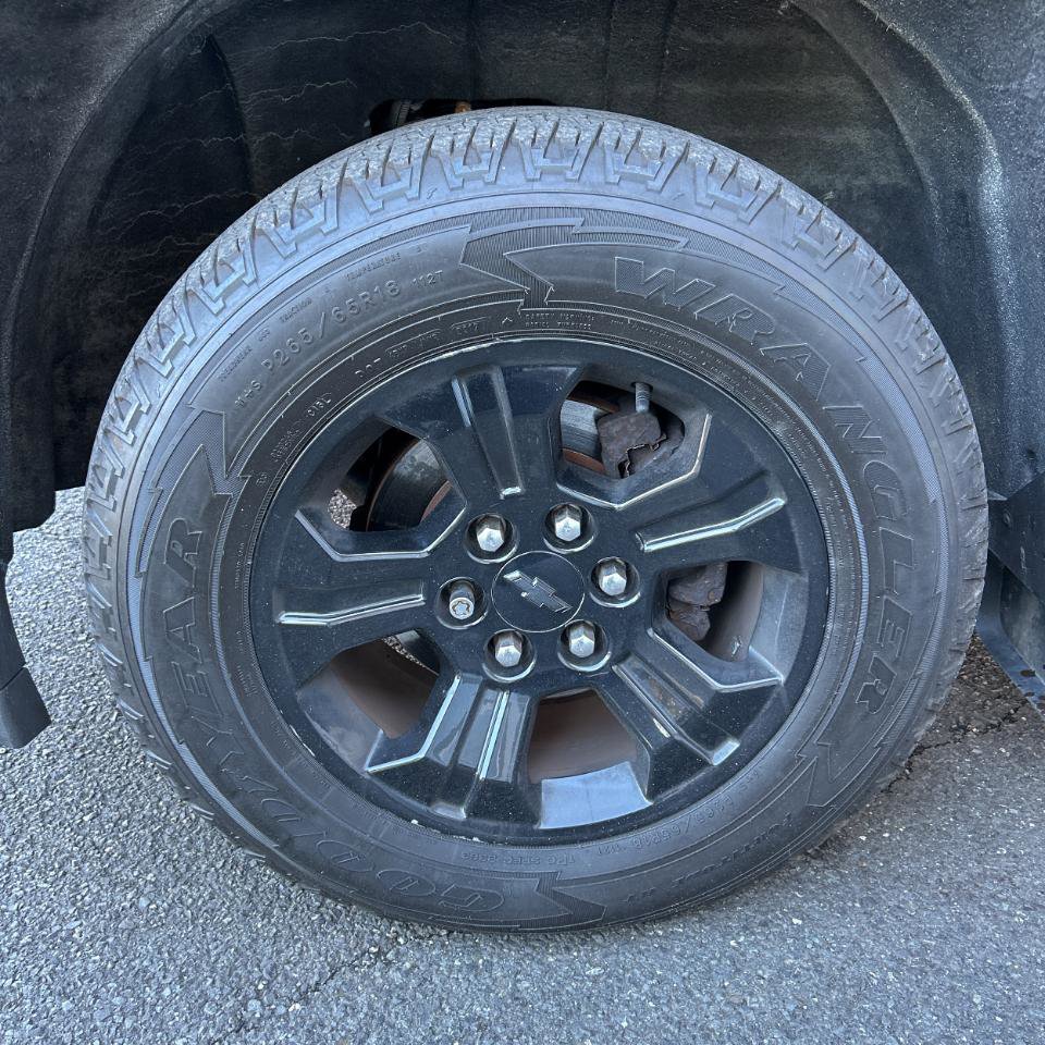 Used 2017 Chevrolet Silverado 1500 LTZ Z71 w/ LTZ Plus Package image 40