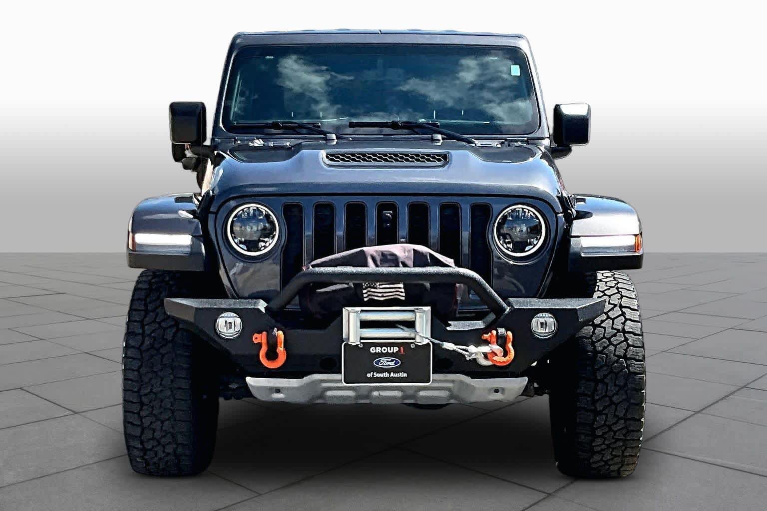 Used 2023 Jeep Gladiator Mojave w/ LED Lighting Group AWD/4WD image 4