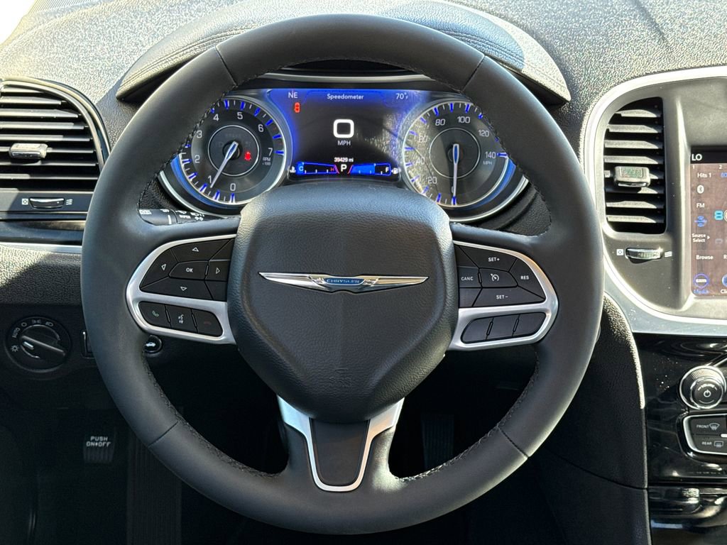 Used 2023 Chrysler 300 Touring w/ Sport Appearance Package image 14