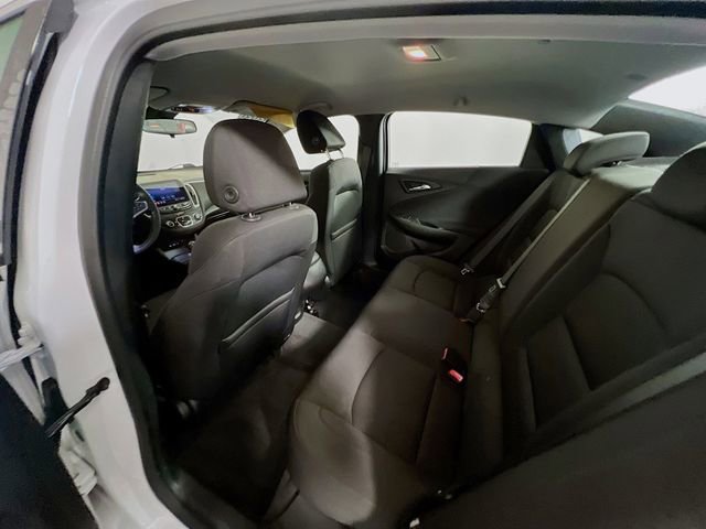 Used 2020 Chevrolet Malibu LS image 21