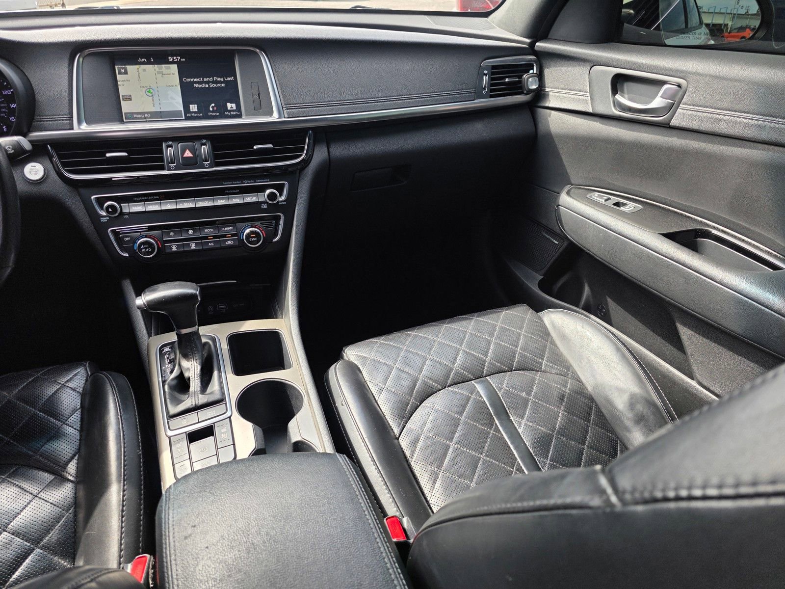 Used 2018 Kia Optima SX w/ Technology Package FWD image 13