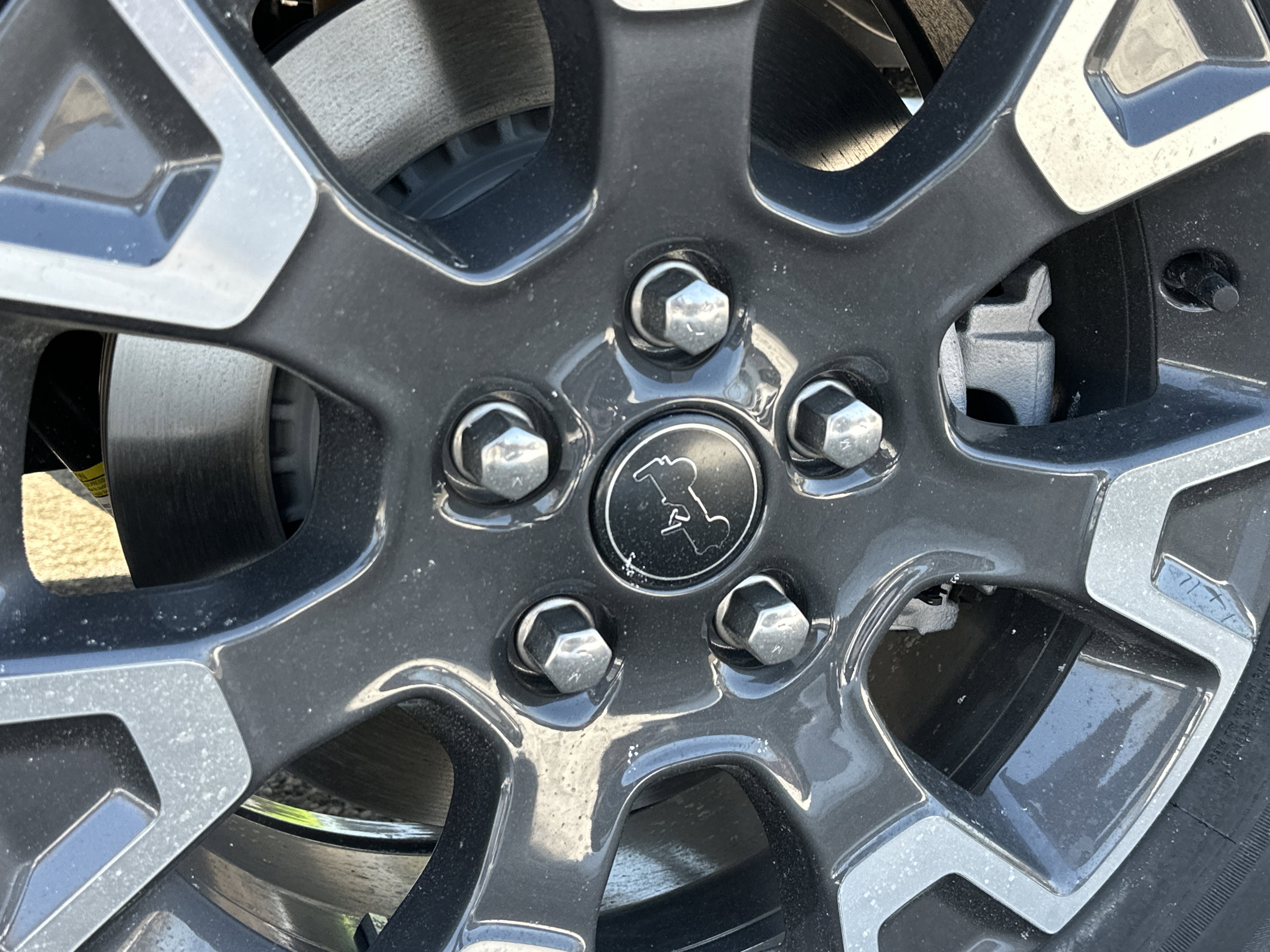 New 2026 Jeep Gladiator Sport image 33