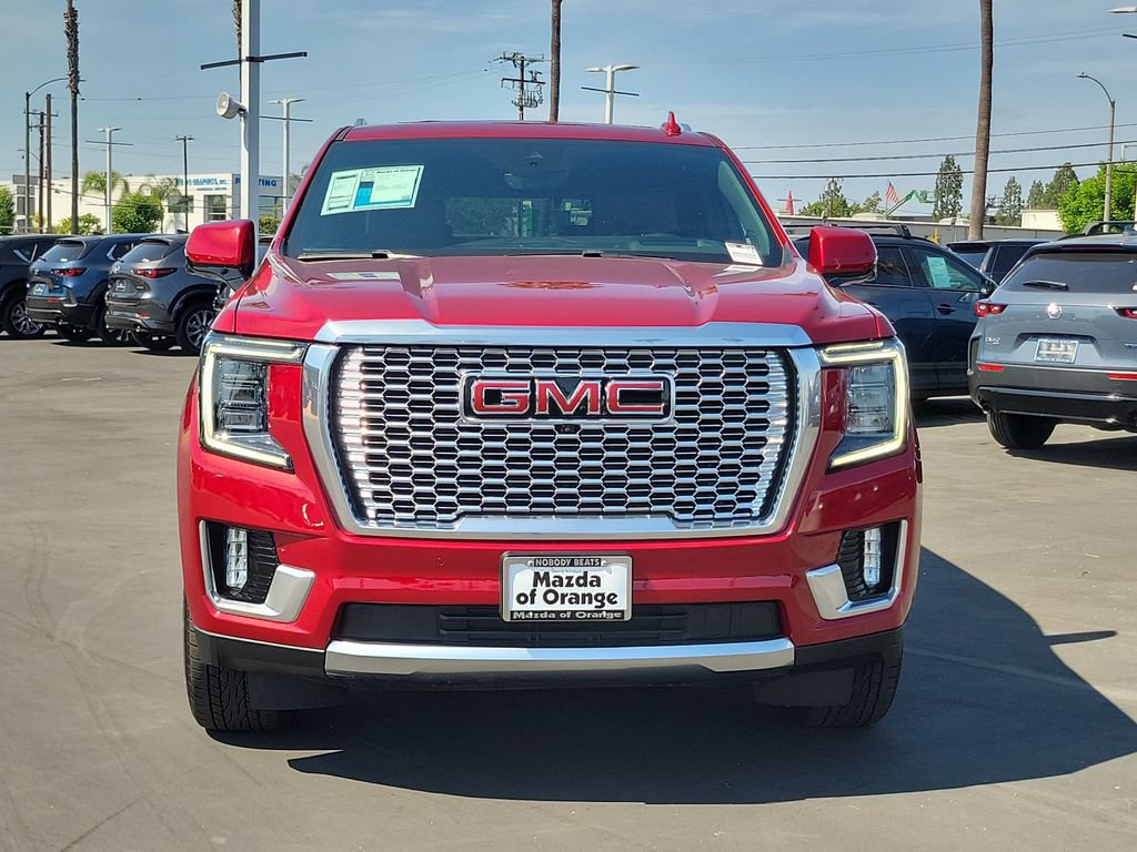 Used 2024 GMC Yukon Denali w/ Advanced Technology Package AWD/4WD image 35
